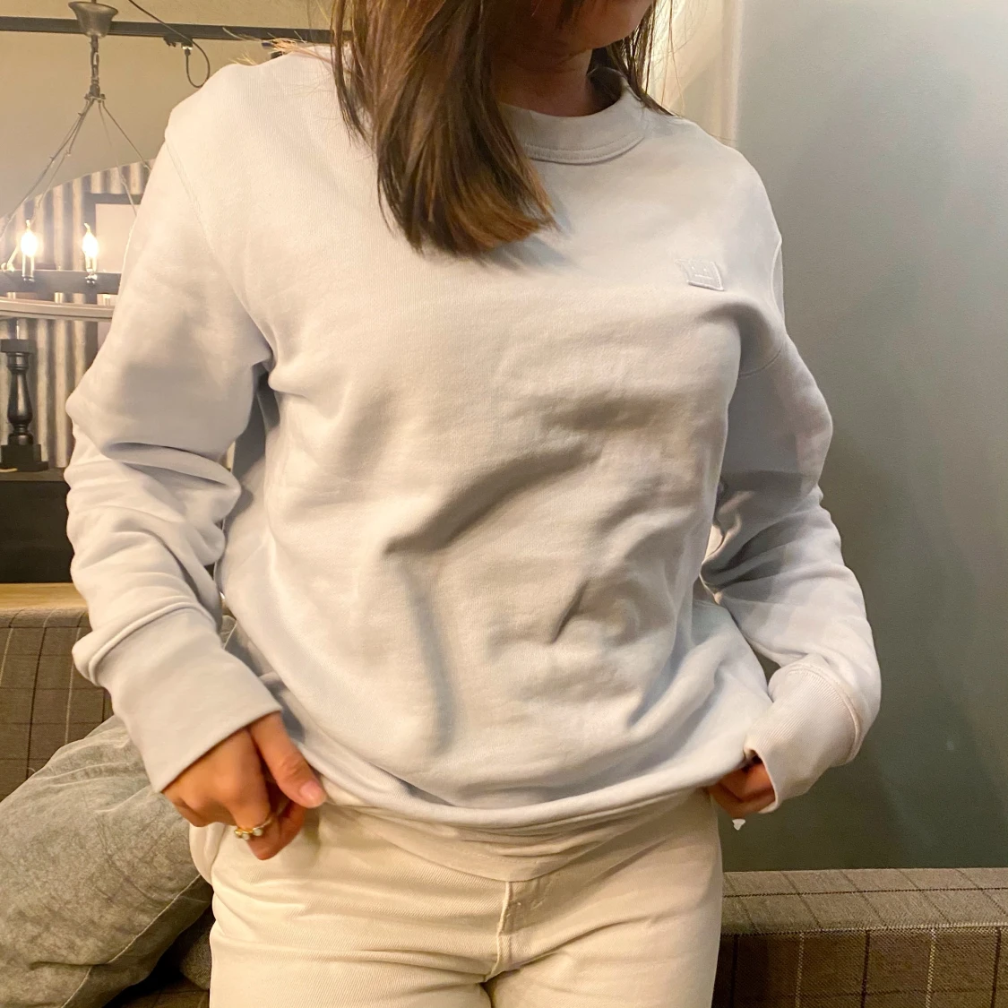 SWEATSHIRT, ACNE storlek XS men är mer oversized.