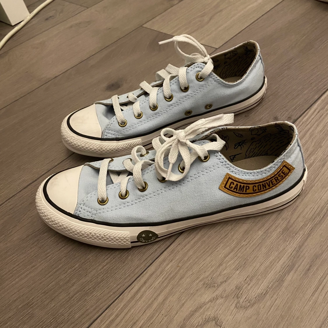 Converse skor blå 37,5 storlek