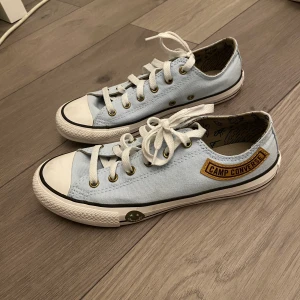 Converse skor blå 37,5 storlek - Converse sneakers har använt en gång så den är som ny
