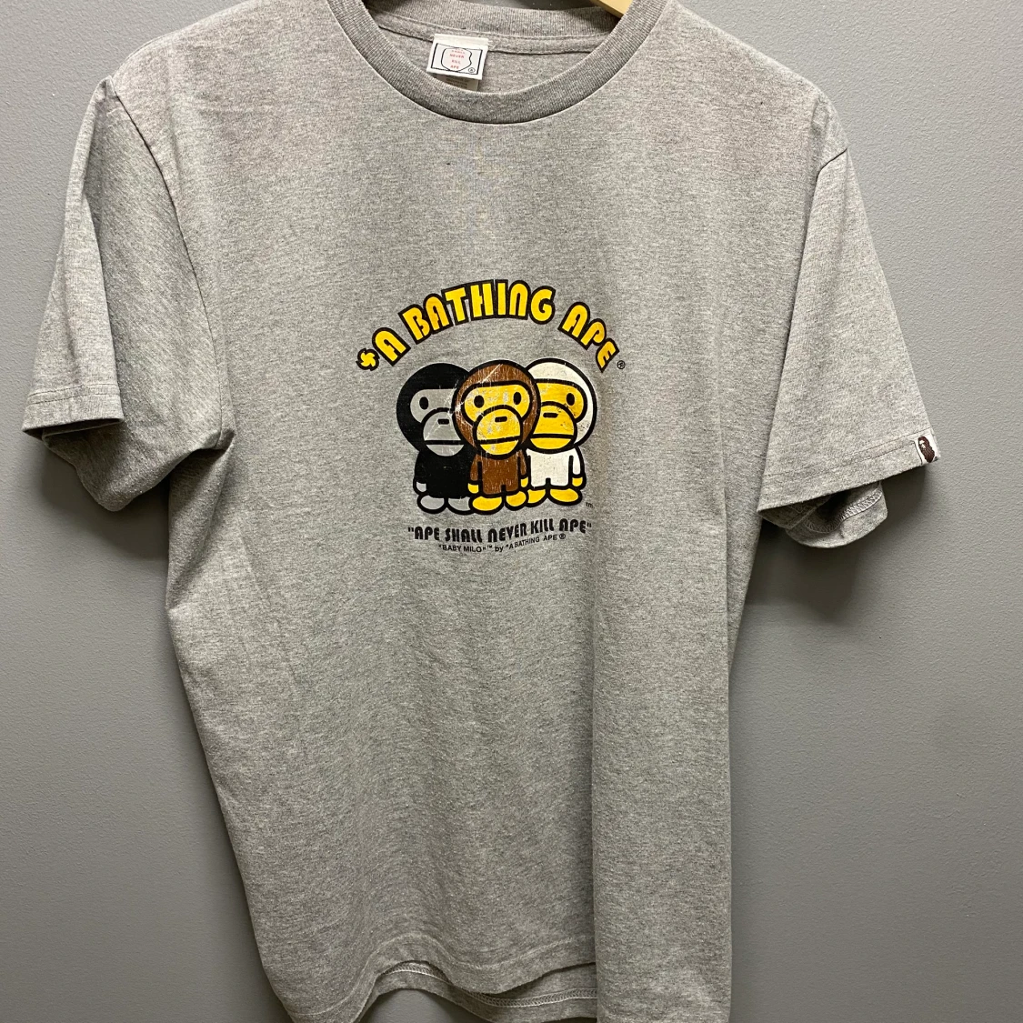 Vintage baby milo tee