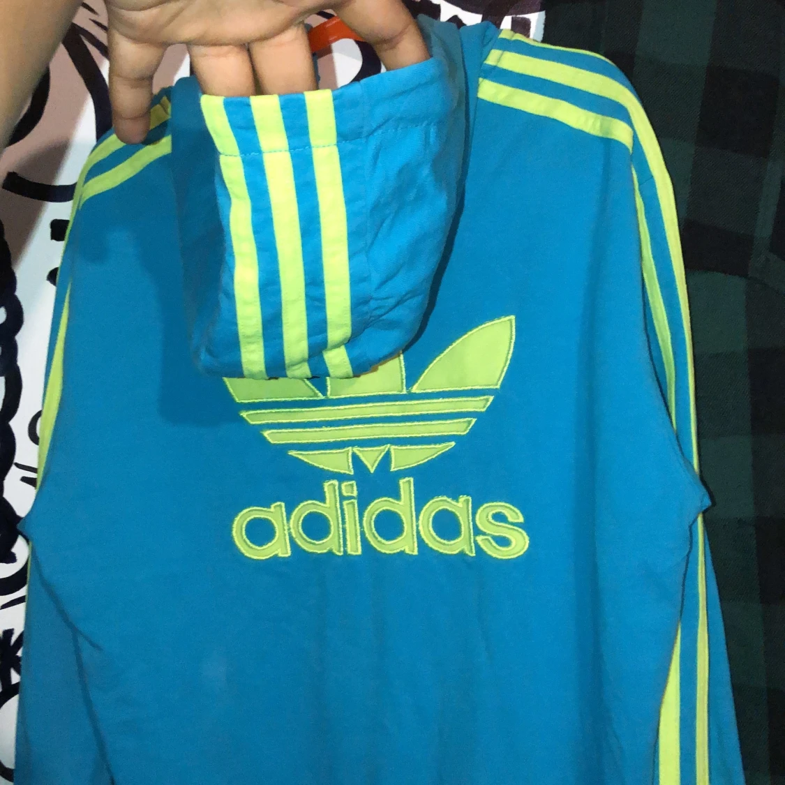 Adidas dress turkos med lime ”text”  - 90