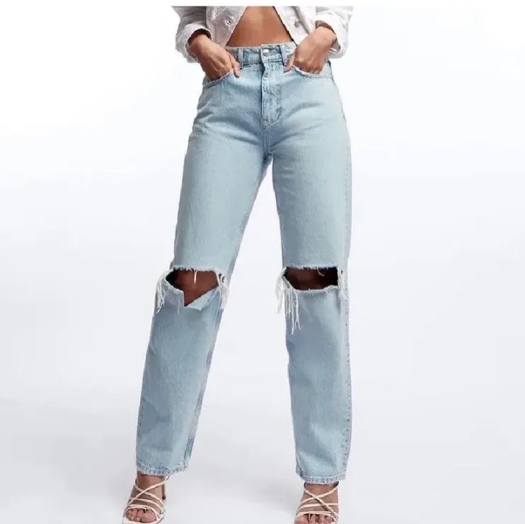 Har dessa Gina jeans i storlek 38 vill byta mot storlek 36 om någon har!!!. Jeans & Byxor.