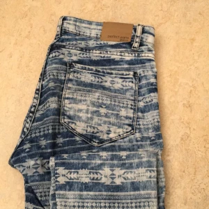  - Perfect Jeans från Gina