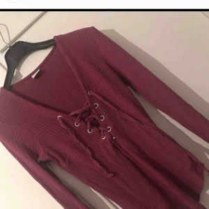  - Tröja köpt från Gina.Sitter jättefint på!