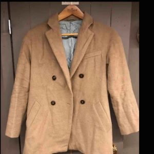  - Filippa k jacka. Knappt använd. 