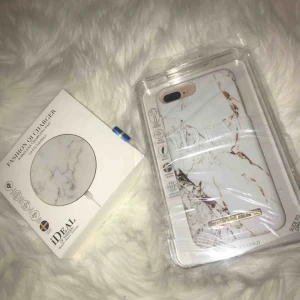 - iPhone skal till iPhone 8 Plus Ordinarie pris: 299kr Mitt pris: 200kr  iPhone laddare som är trådlös. Ordinarie pris: 499kr Mitt pris: 400kr  Dessa är ej öppnade eller testade. Säljer de gärna tillsammans och pris kan diskuteras vid snabb affär! 