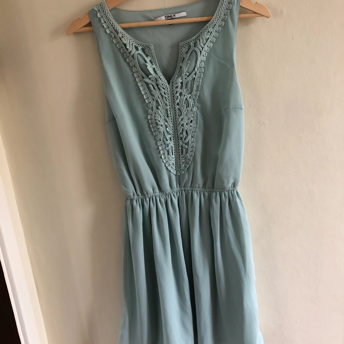 Klänning från Only