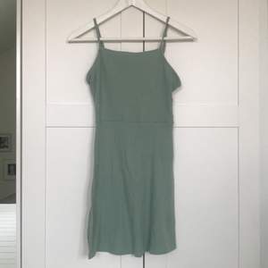 Söt kort klänning från asos.strl 34❤️