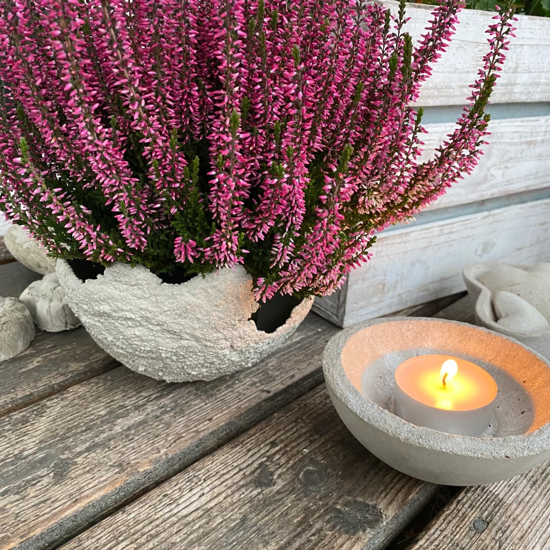 Krukor och lyktor i betong  - 91