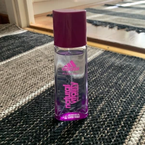 Adidas parfym  - Använd 1 gång. 