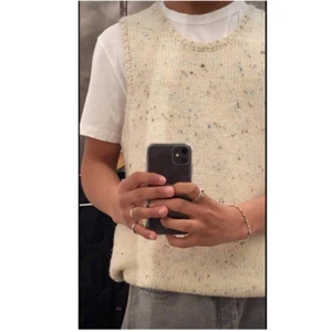 Our legacy väst - Stickad Our legacy väst i storlek 46 = S