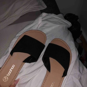  - Aldrig använda på grund av fel storlek. Storlek 38.