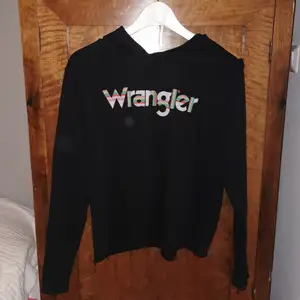 Cool hoodie från wrangler. stl M💗💗