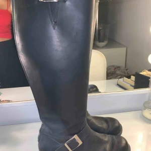  - Fina Johnny bulls som ej kommer till användning längre Nypris 1800:-