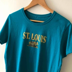  - ST LOUIS - Kan hämtas i Uppsala eller skickas mot fraktkostnad 