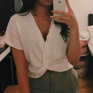  - T-shirt blus från Zara