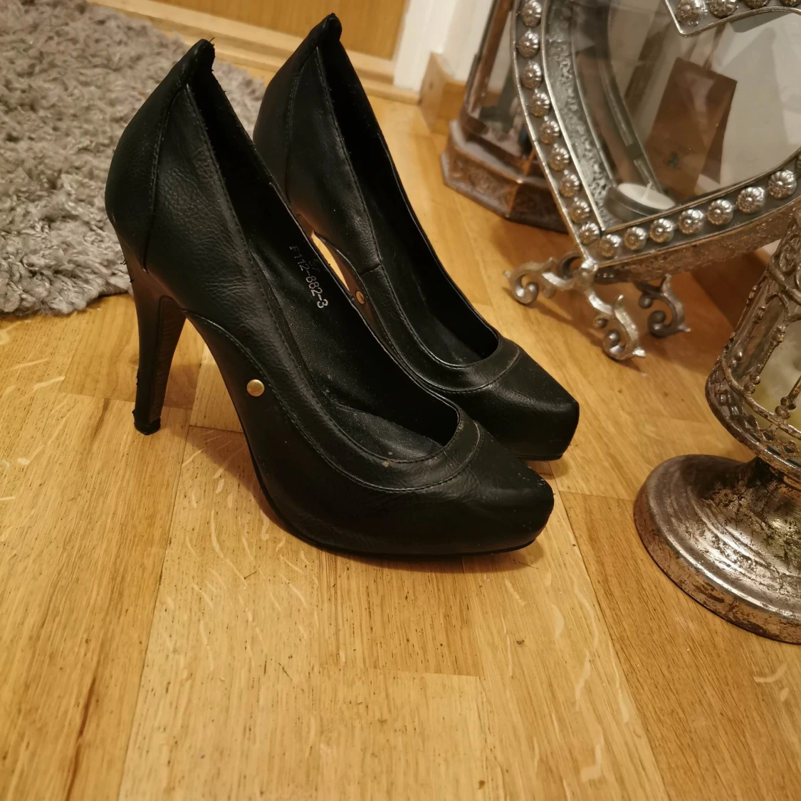 Klackskor använda 3 gånger