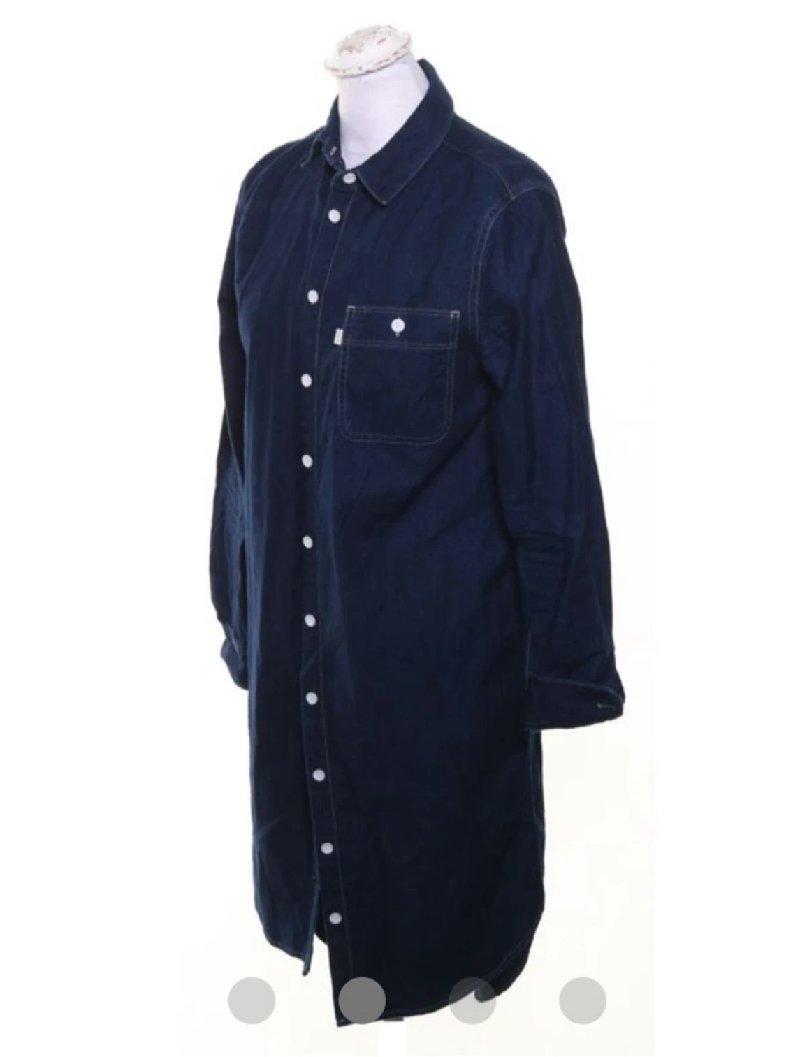 Levi Strauss & Co - 90