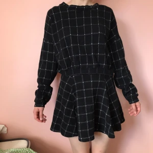  - kjol i strl XS och top i strl S 💕  