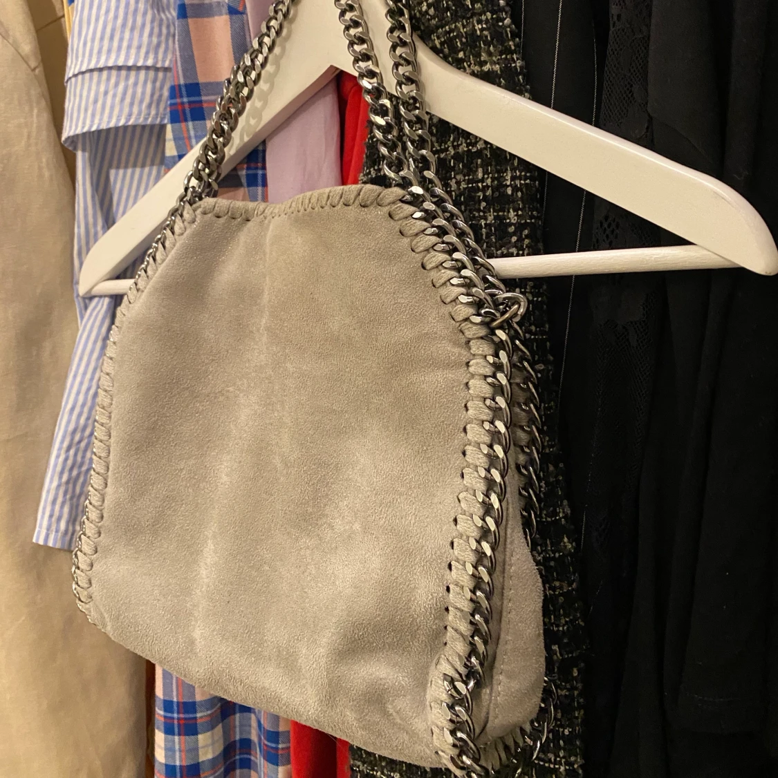 Grå/silvrig väska, lik stella mccartney - 90