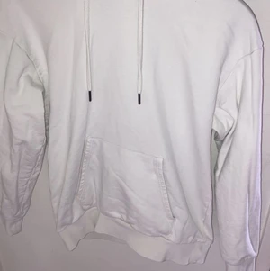 Vit hoodie  - Storlek S