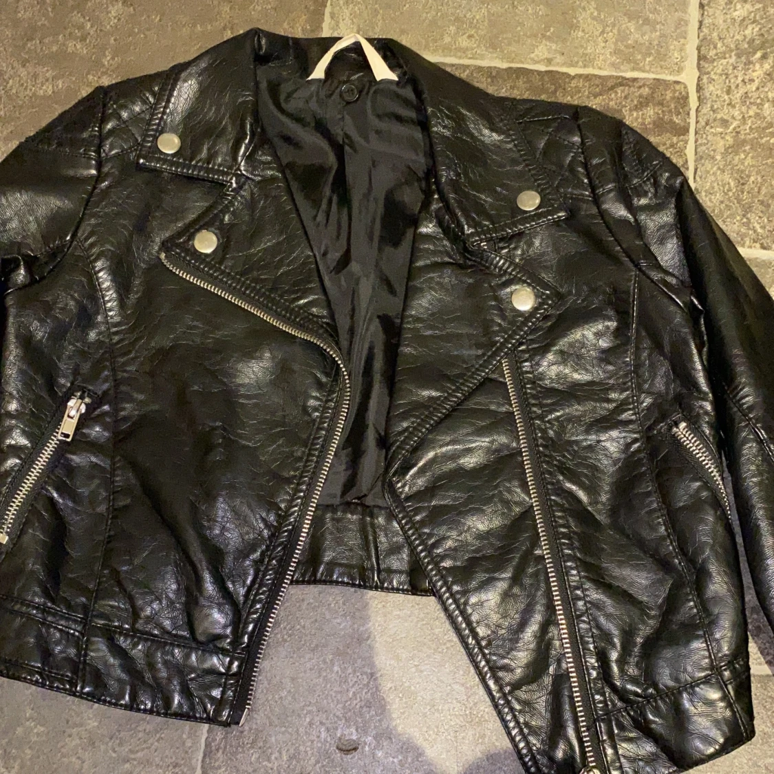 Skinnjacka storlek: 140 50kr+frakt - 91