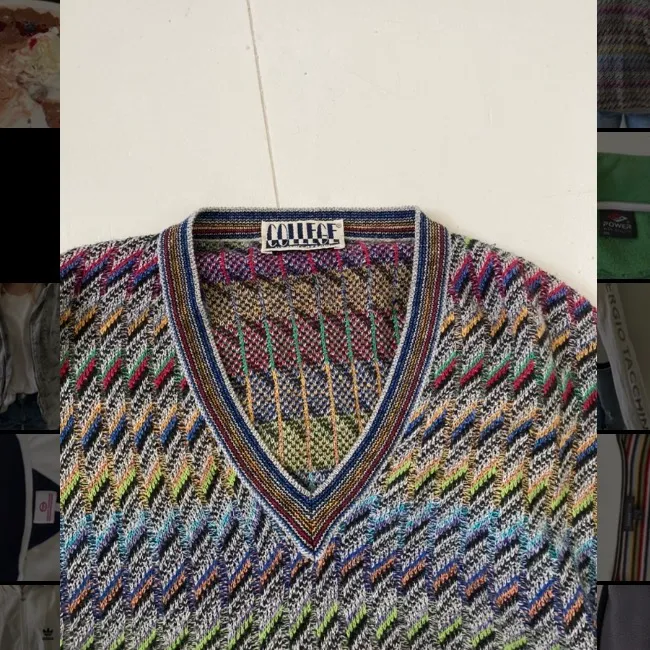 V-ringad stickad tröja med ett färgglatt mönster!. Tröjor & Koftor.