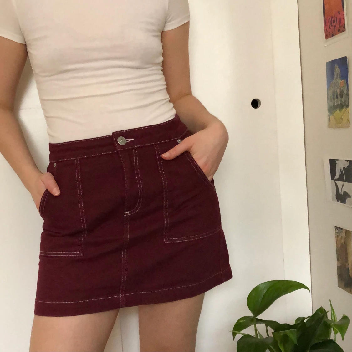 URBAN OUTFITTERS kort retro-kjol