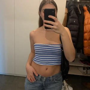 Snygg bandeau topp  - Randig bandeau, jättefin. Frakt på 24 eller så möts vi på söder 