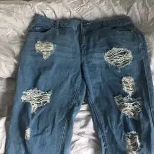 Denim jeans från Forever21. Använd några gånger.