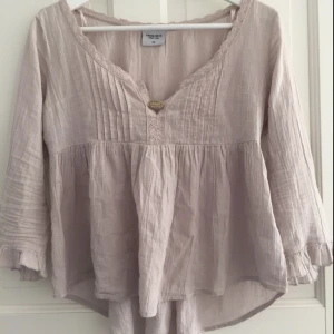  - Jättefin blus 
