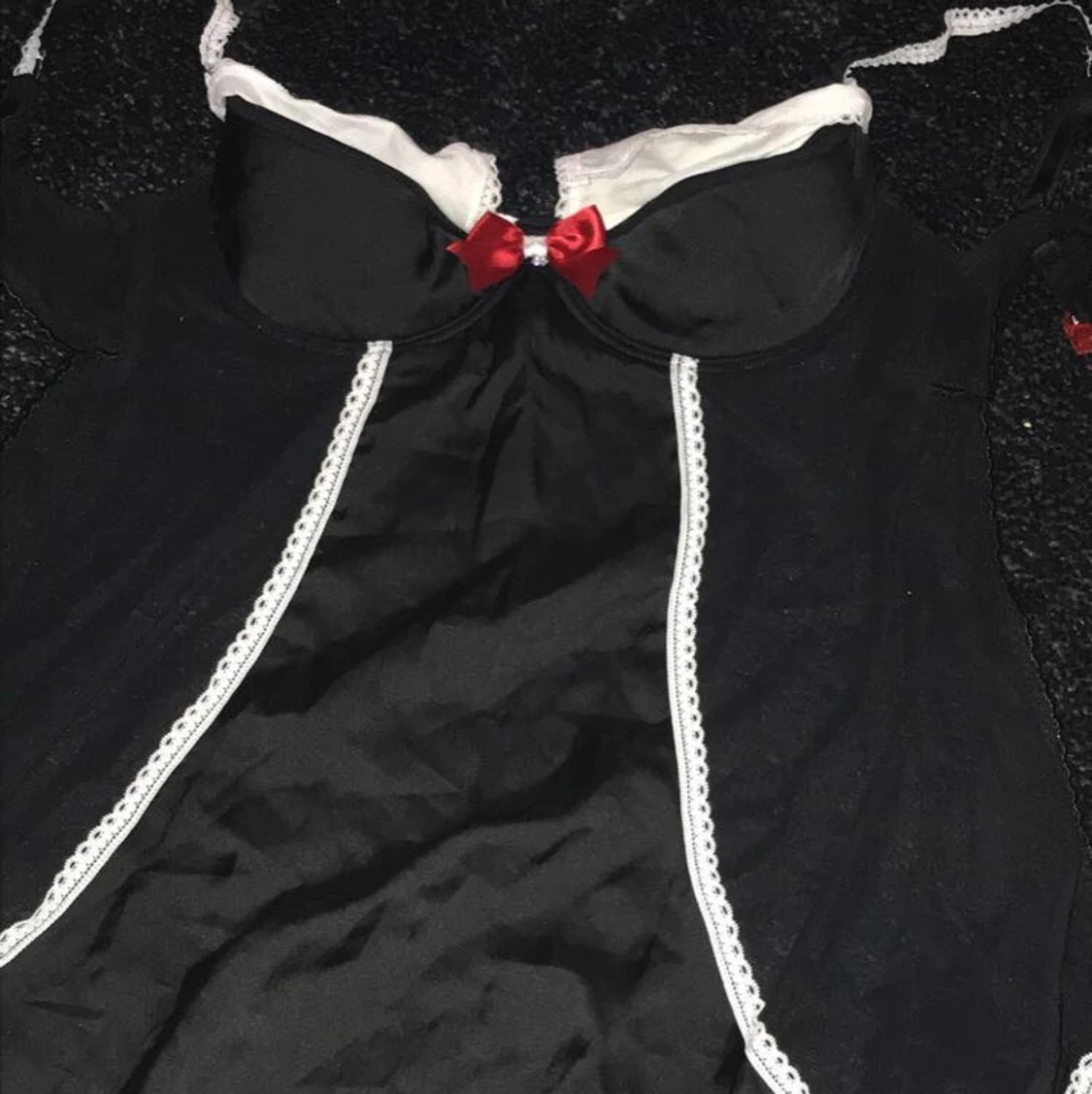 Sexig svart nattkläning!