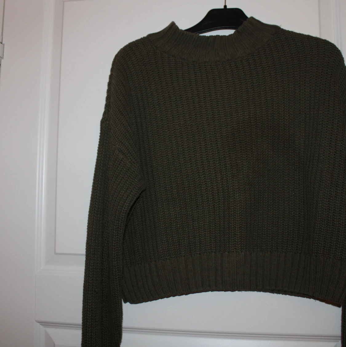 Mörkgrön stickad tröja  - 91