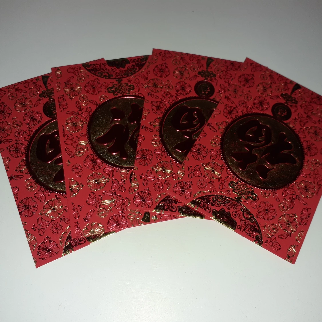 Kinesisk röd kuvert  - 91