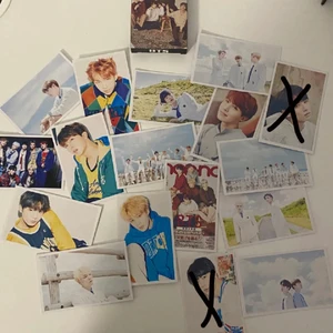 Bts cards - Hej! Säljer dessa bts cards för 2kr styck utan frakt och 20kr för alla!! Alla är även i bra skick. Skickar med en liten present! 💗  Ansvarar inte för postens slarv! 
