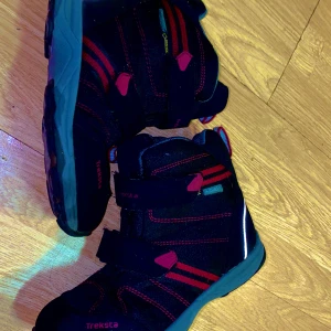 Läder skor - 🦋LÄDER SKOR ÄKTA VATTENTÄTA JÄTTE BRA SKOR