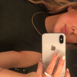 Tre olika kedjor  - Tre olika super snygga kedjor två i guld och en i silver. Skriv för fler bilder och pris 🤩🤩