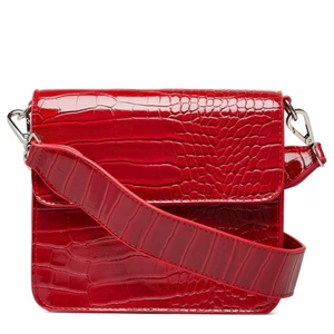 Röd väska från Hvisk - Röd väska från danska märket Hvisk. Superfin färg och passform. Nypris var 749kr💞