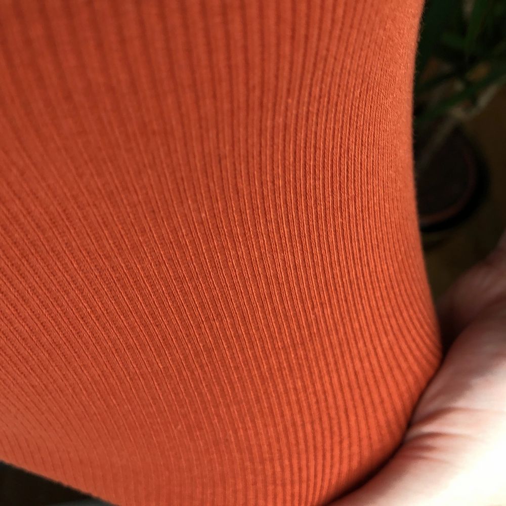 Orangebrunt linne från ASOS! Storlek S. Fint skick.. Toppar.