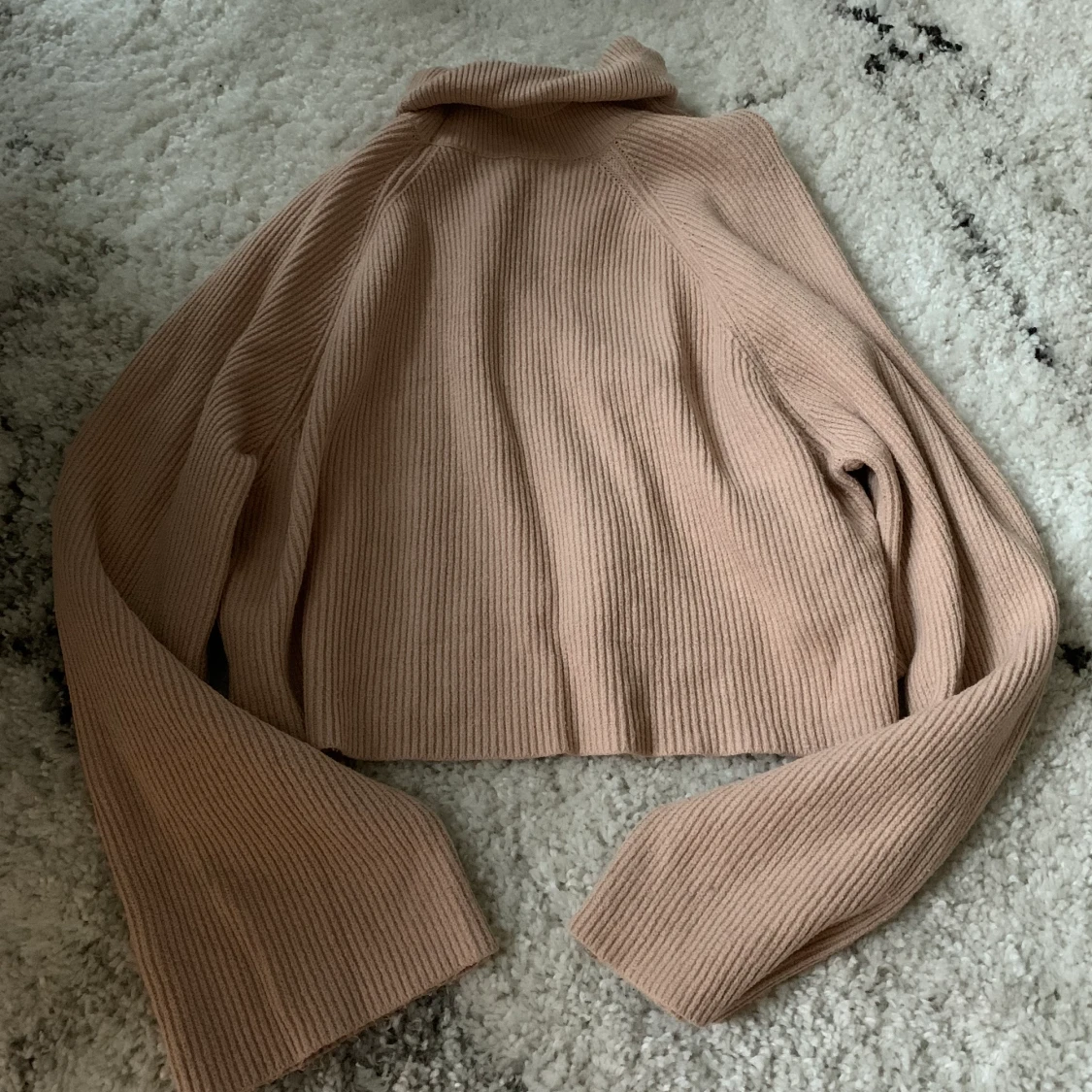 Bikbok tjocktröja strl M