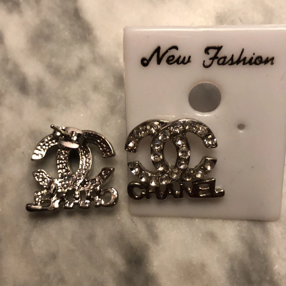 Chanel örhängar - 90