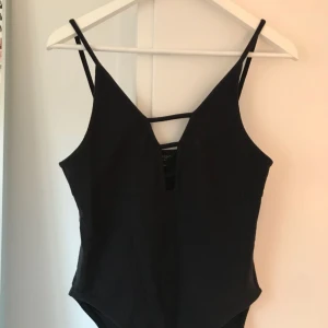  - Fin body fra topshop! 