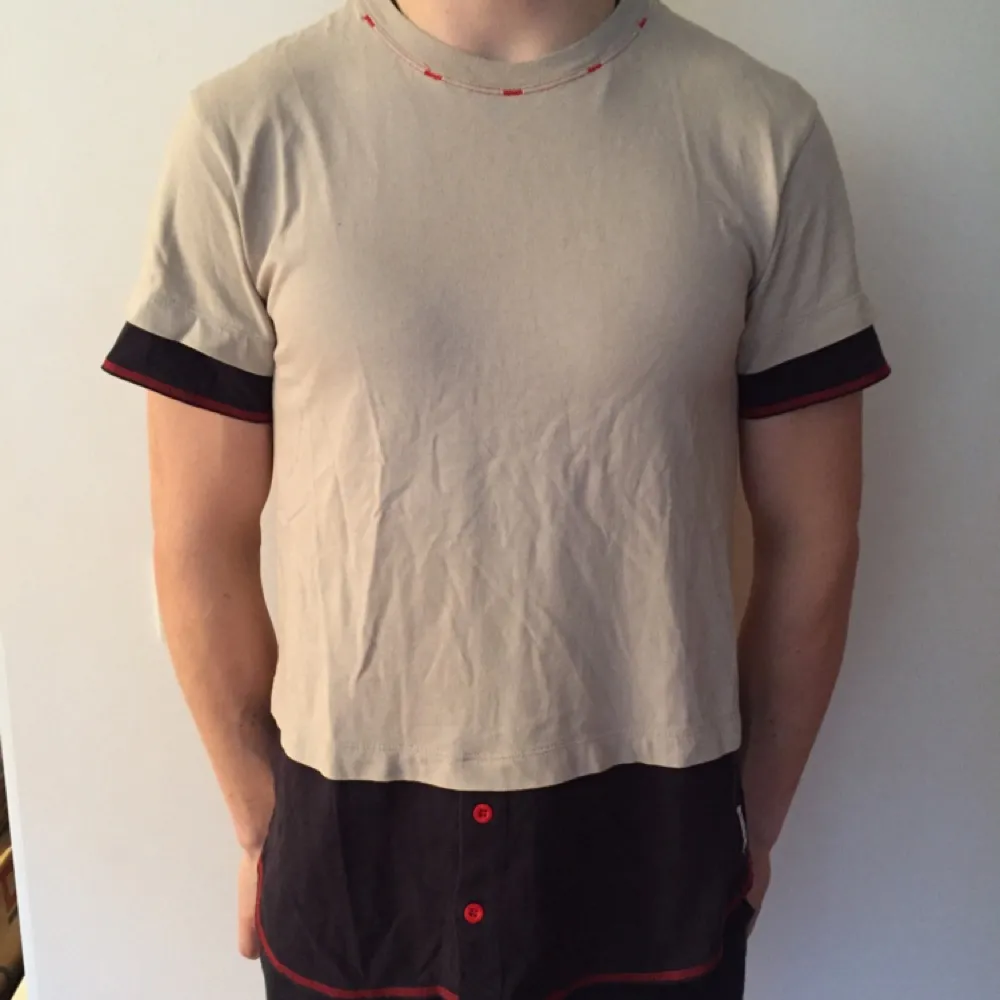 Retro Armani junior shirt. Fits S/M. Bought in Australia. Its a bit small for me but I love it.. Skjortor.