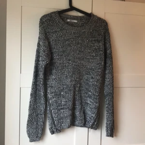  - Knappt oanvänd, passar small också