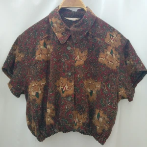  - Vintage kort blus inköpt på secondhand!✨ 