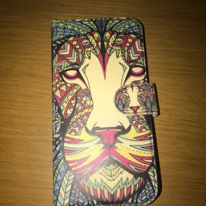  - Mobilskal IPhone 6 Plus. Sparsamt använd! 