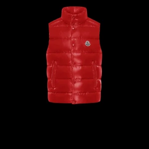 SÖKER!!!!! - Söker röd moncler väst i antingen barn storlek-14 eller storlek 2/3 (S/M)