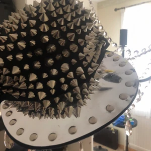 Kepsar  - Säljer dessa då de inte kommer till användning. 40kr/st eller båda för 50kr