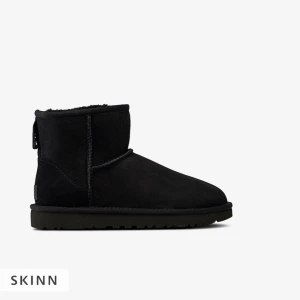 Låga uggs - Nån som säljer låga uggs i strl 36/37 hör gärna av er❤️