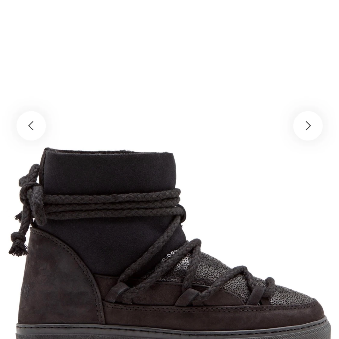 Inuikii skor med paljetter och hög klack